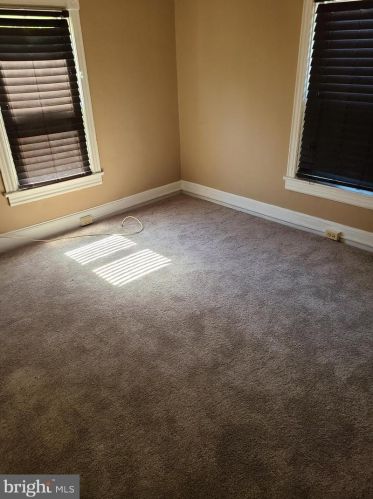 110 Adams St, West Deptford NJ  08066-1235 exterior