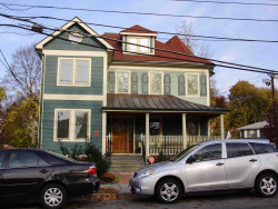 40 Willow St, Newton, MA 02459-1932