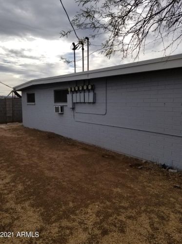 417 32nd Pl, Phoenix AZ 85008-6270 exterior