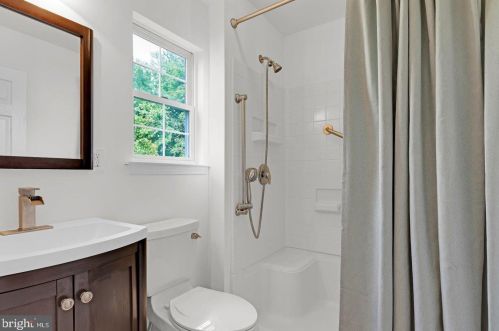 35 Gln Burnie Dr, Erial NJ 08081-4361 exterior