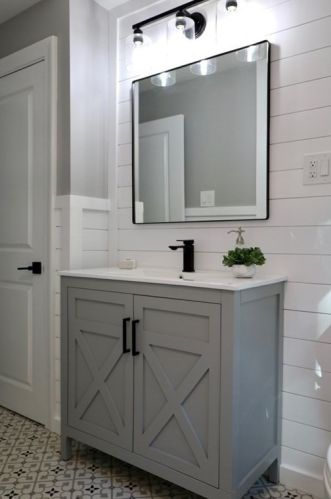 14 Harvard Ave, Burlington MA  01803-1336 exterior