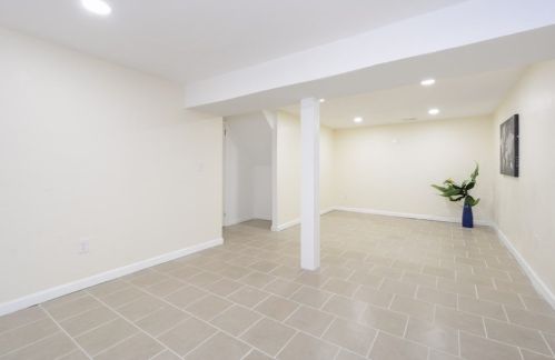 97 Floral St, Shrewsbury MA  01545-3225 exterior