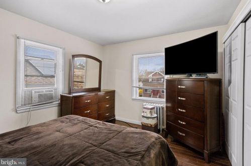 126 Carpenter St, Belleville NJ 07109-1456 exterior