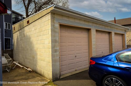 17 Lawrence St, Belleville NJ 07109-1045 exterior