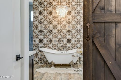 35205 3rd Ave, Phoenix AZ 85027-5908 exterior