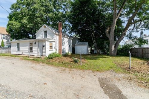 7 Sandy Bar Dr, Worcester, MA 01604-1328