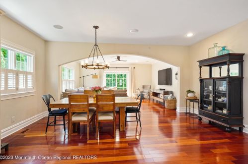 90 Lovett Ave, Little Silver NJ 07739-1403 exterior