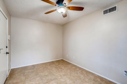 21051 33rd Ln, Phoenix AZ 85051-5944 exterior