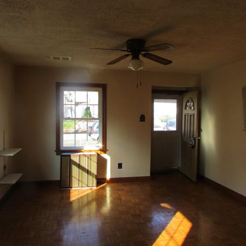 252 Hickory St, Kearny, NJ 07032-3422