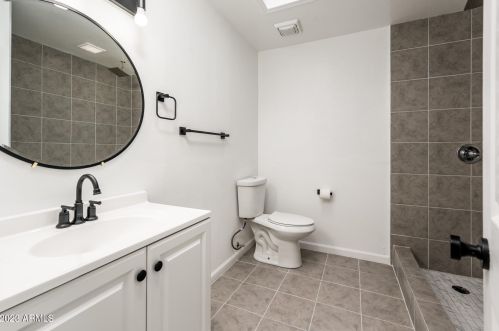 3315 Christy Dr, Phoenix AZ  85029-4230 exterior