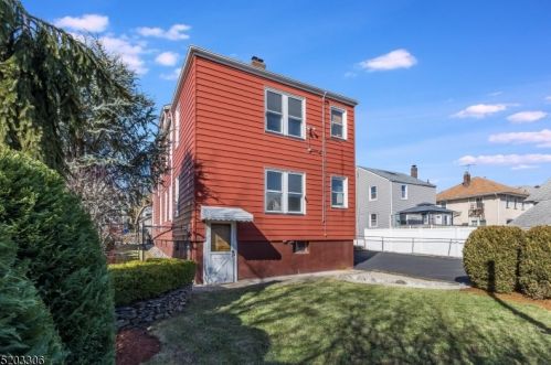 68 Bremond St, Belleville NJ 07109-2734 exterior