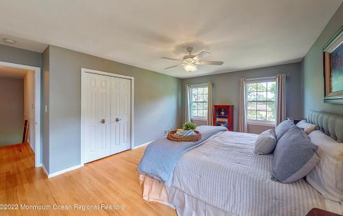 32 Lambert Johnson Dr, Tinton Falls NJ 07712-3753 exterior