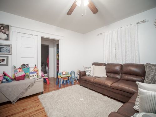 1025 Pleasant St, Weymouth MA 02189-2515 exterior