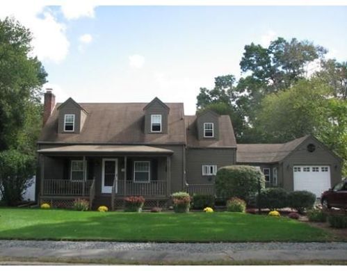 30 Mary Ln, East Bridgewater MA  02324-1323 exterior