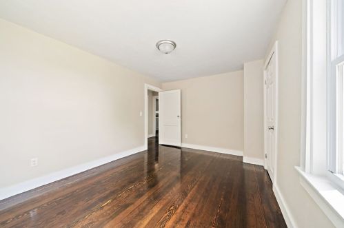 210 Hart St, Taunton MA  02780-6945 exterior