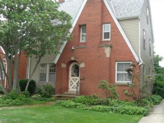 150 216th St, Cleveland, OH 44123-1155