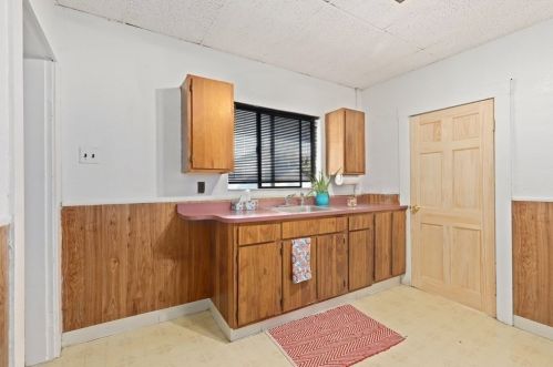 27 Newton St, Everett MA 02149-1722 exterior