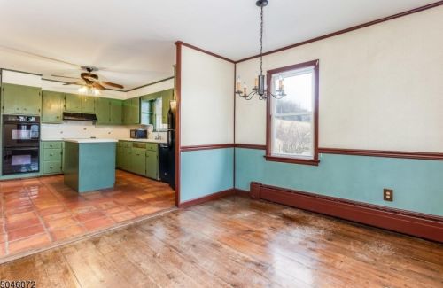 290 Church Rd, Milford NJ 08848-1813 exterior