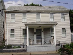 11 Jones Ct, Newton, MA 02458-1219