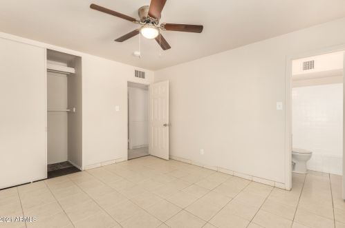 5061 Avalon Dr, Phoenix AZ 85015-5684 exterior