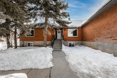 160 Parkview Dr, Park City UT 84098-5149 exterior