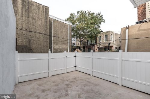 1812 20 St, Philadelphia PA 19145-2035 exterior