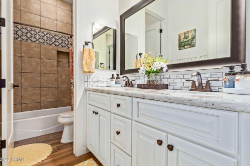 5310 2nd St, Phoenix AZ 85085-7756 exterior