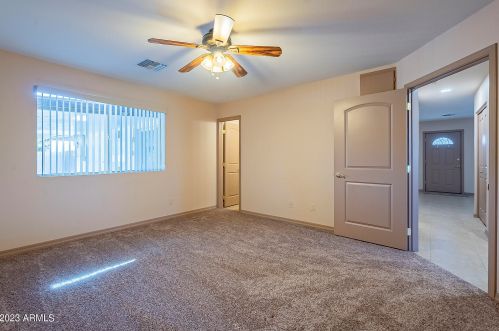 2324 Cactus Rd, Phoenix AZ 85032-7609 exterior