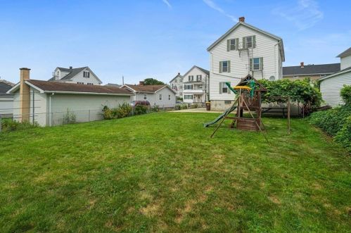 221 Healy St, Fall River MA 02723-1289 exterior