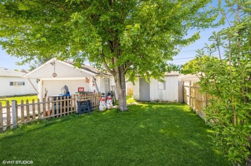 4608 Wenonah Ave, Forest View IL 60402-4353 exterior