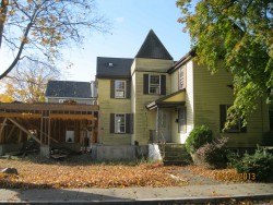 48 Cherry Pl, Newton, MA 02465-1506