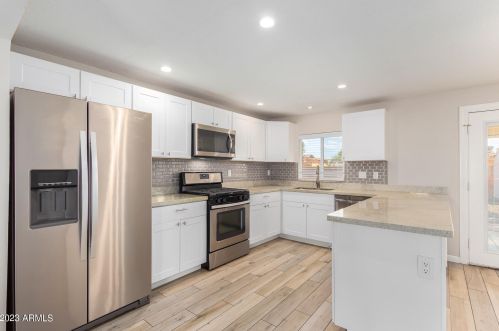 3607 Crocus Dr, Phoenix AZ 85032-5420 exterior