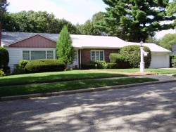 124 Rosalie Rd, Newton, MA 02459-3153