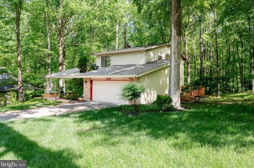 11150 Wood Elves Way, Columbia MD  21044-1001 exterior