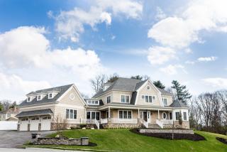 4 Pondview Ln, Lynnfield MA  01940-2262 exterior