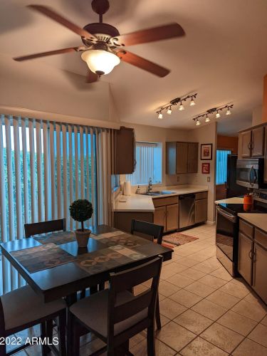 15814 4th Dr, Phoenix AZ  85023-4410 exterior