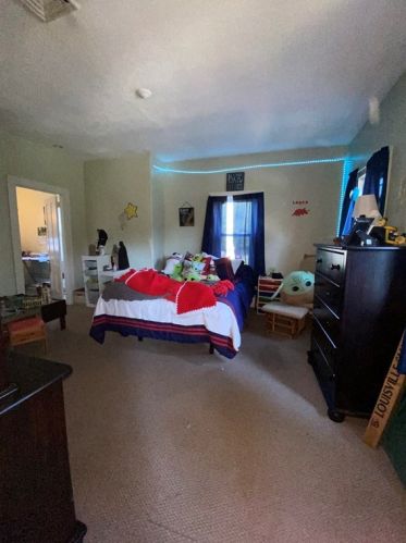 298 Central St, East Bridgewater MA 02333-2018 exterior