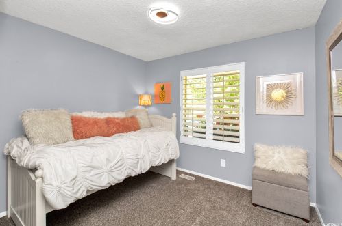 1716 Paulista Way, Sandy UT 84093-6847 exterior