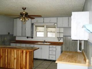 813 Warren Ave, Springfield MO  65802-7386 exterior