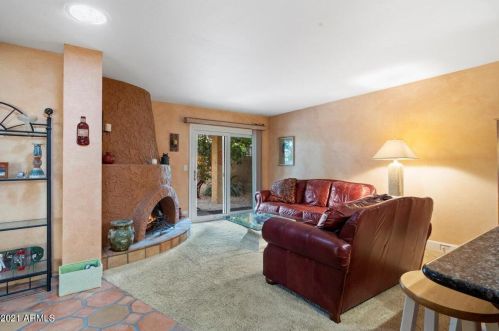 10632 11th St, Phoenix AZ 85020-1180 exterior