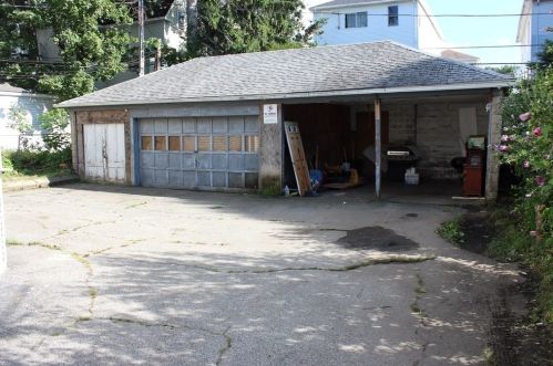 19 Suffield St, Worcester MA 01610-1973 exterior