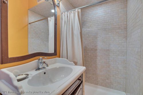 310 Cooper Rd, Tinton Falls NJ 07701-6010 exterior