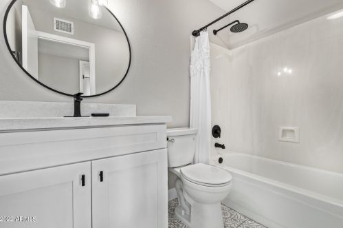 19605 36 Pl, Phoenix AZ 85050-8387 exterior