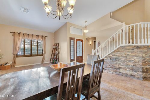 26041 41st Ave, Phoenix AZ 85009-2035 exterior