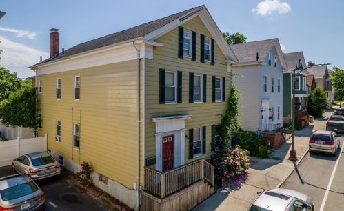78 Mill St, New Bedford, MA 02740-6019