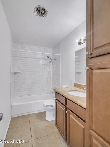 3417 Claire Dr, Phoenix AZ 85032-4932 exterior