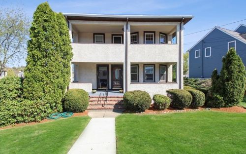 586 Central Ave, Needham, MA 02494-1463