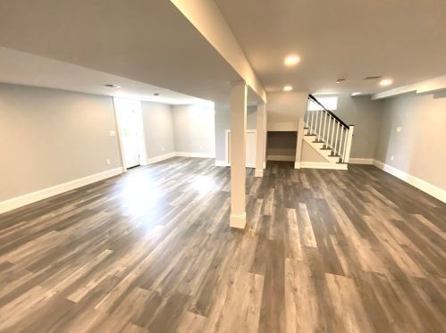 47 Boston Rd, Southborough MA  01772-1617 exterior