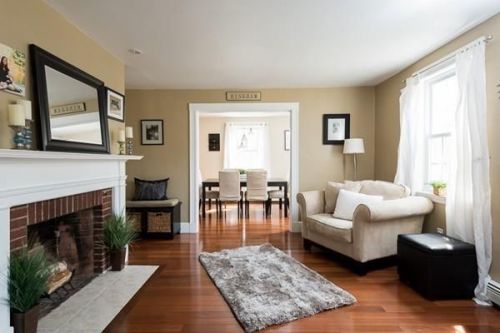 62 Hobart St, Hingham, MA 02043-2722