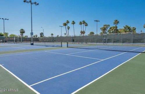 1806 15th Ave, Phoenix AZ 85007-1416 exterior